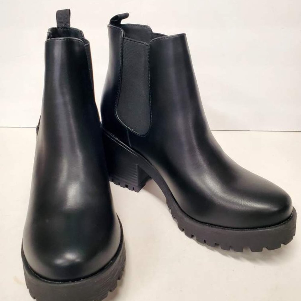 SODA JABER Women's Chunky Heel Ankle Boots, Black - New without box